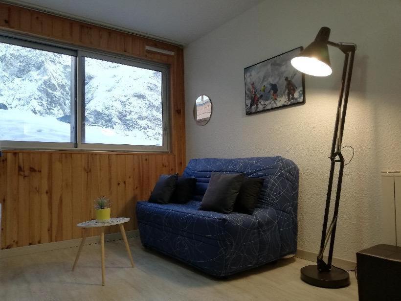 Ski Piau Engaly 50 M Des Pistes De Ski Et Du Coeur De Station Арануе Екстериор снимка